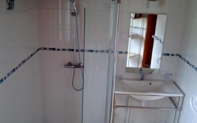 Gîte Pihen-lès-Guînes, 6 pièces, 12 personnes - FR-1-376-39