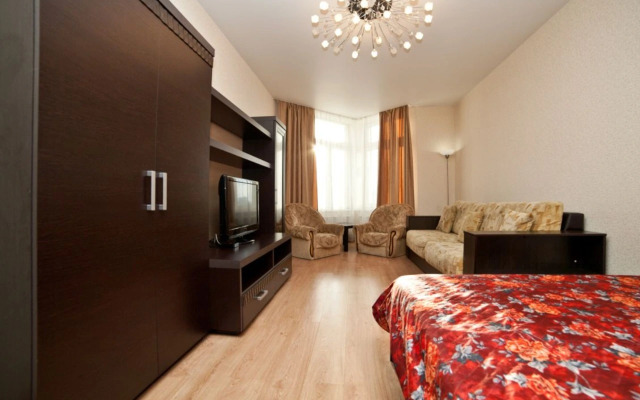 Марьин Дом на Бажова 68