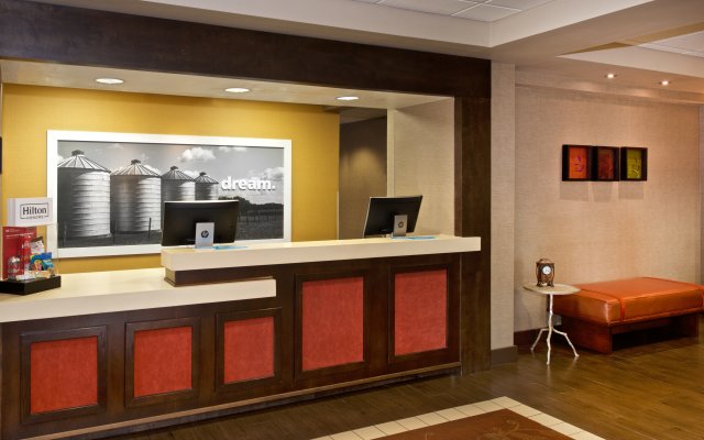 Hampton Inn & Suites N. Ft. Worth-Alliance Airport