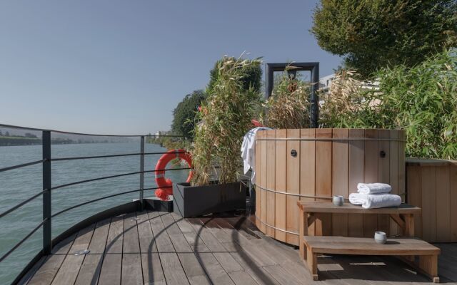 La Peniche - Bed And Bicycle - Vienne