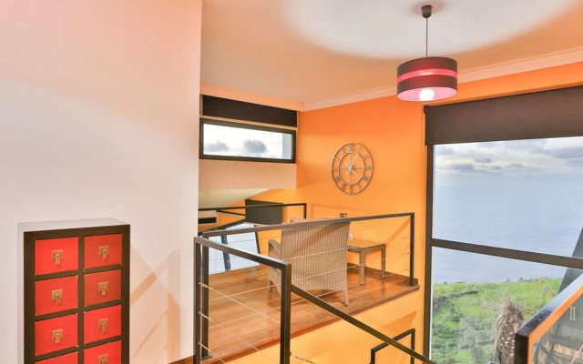 Villa Leonor Cliffside Retreat