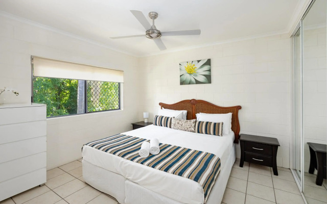 Clifton Sands Holiday Apartments