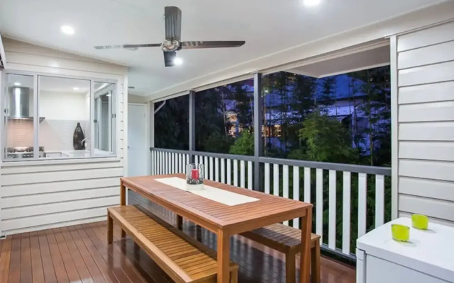 Renovated 3 Bedroom Home In Petrie Terrace