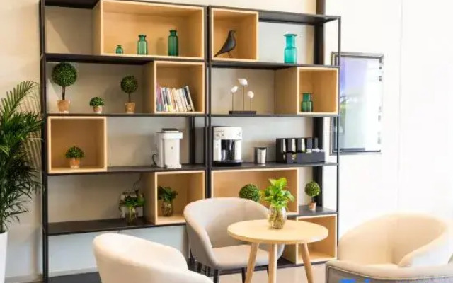 Homeinn Selected Hotel (Ningbo East New City International Convention Center)