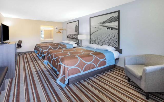 Super 8 Marysville/Port Huron Area