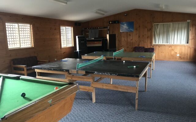 Cooba Holiday Motel