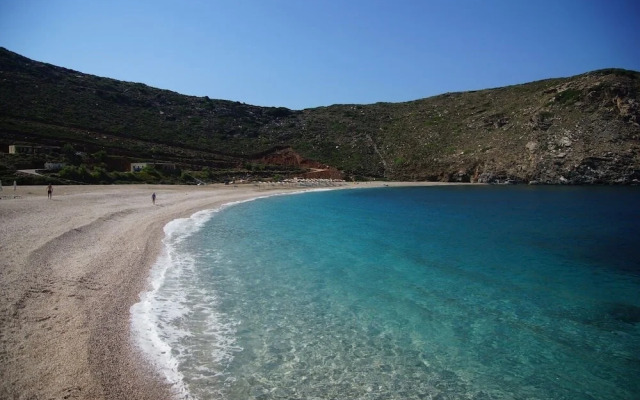 Andros 4 All Seasons Villas & Suites - Agios Petros