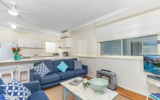 Tapalla Point at Huskisson 4pm Check Out Sundays