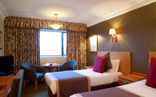 Riverside Lodge Hotel