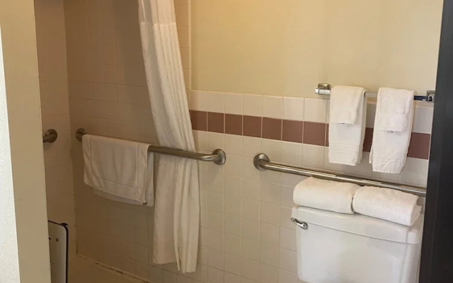 Americinn Grundy Center