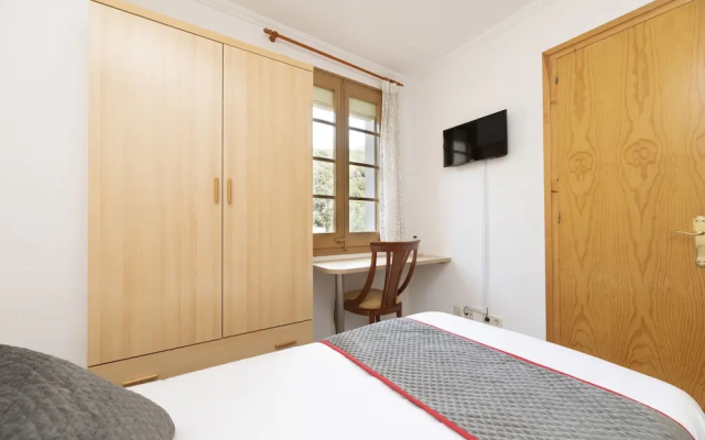 Hostal Montserrat