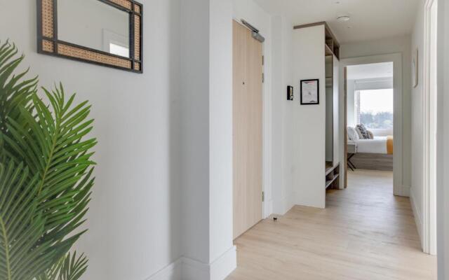 Kings Road Apartments