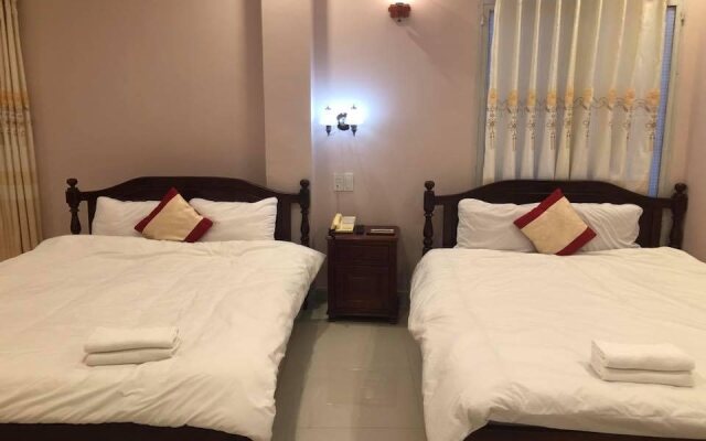 Hong Lan Hotel