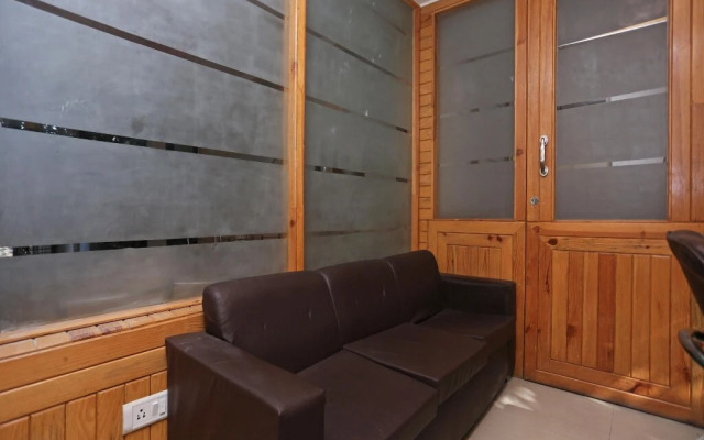 OYO 10216 Hotel UK Retreat