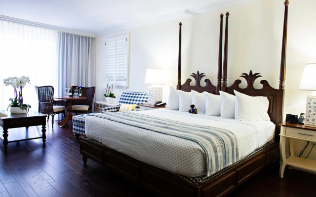 Inn at Pelican Bay
