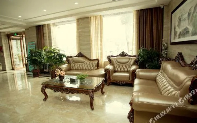 Shunjing Hot Spring Hotel