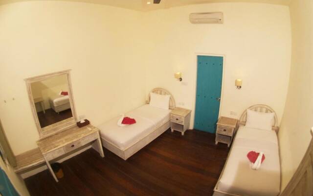 White Coconut Cottage