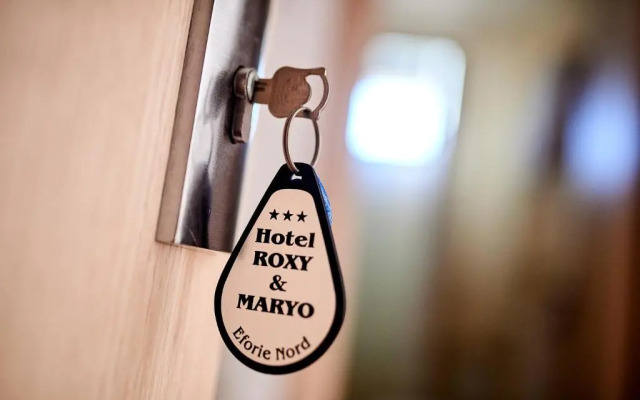 Hotel Roxy & Maryo