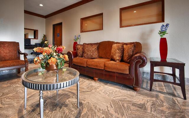 Best Western Regency Inn & Suites