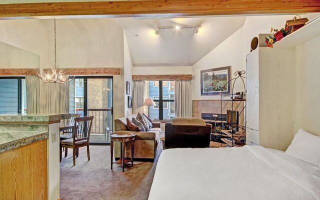 River Mtn Lodge E305