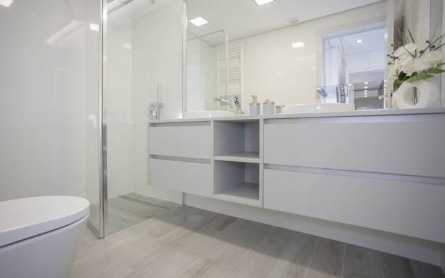 Liiiving-Luxury River View Apartment VII