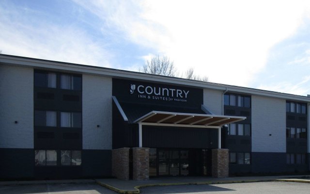 Country Inn & Suites By Radisson, Dunbar, WV