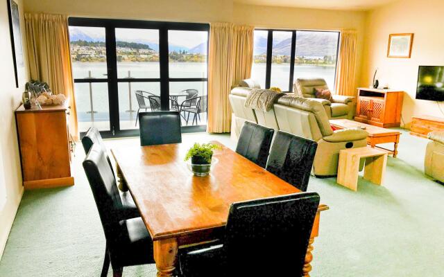 Amazing Queenstown Luxury Apartment