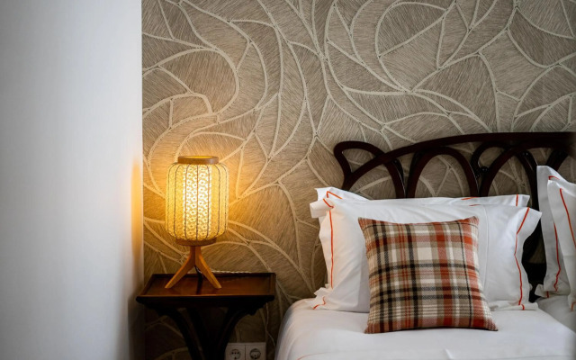 Mouzinho 129 - Sobreiro