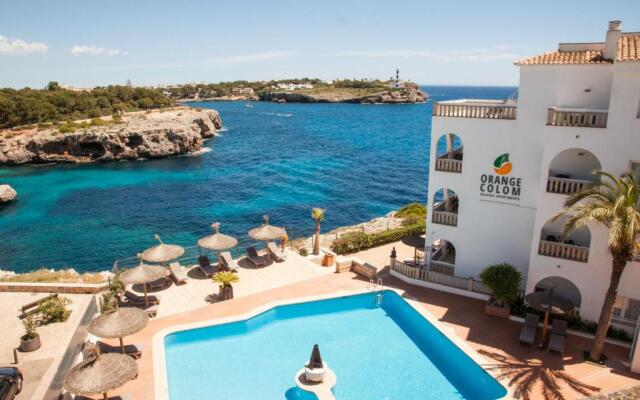 Orange Colom Seaside Apartments