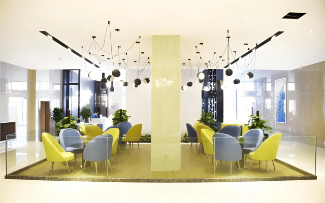 Echarm Hotel Beihai International Passenger Transport Port Yintan