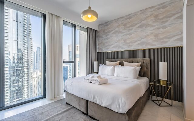 Spacious Apt With Spectacular Burj Khalifa Views