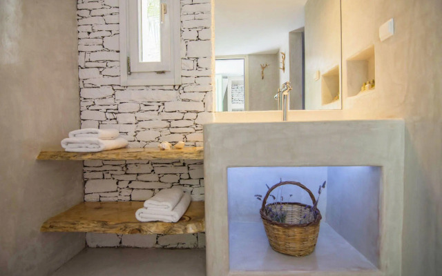 Levantes Ios Boutique Hotel