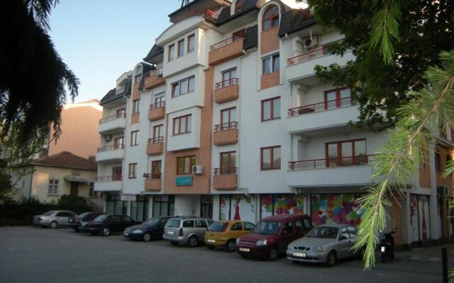 Nikolic Apartments - Ohrid City Centre