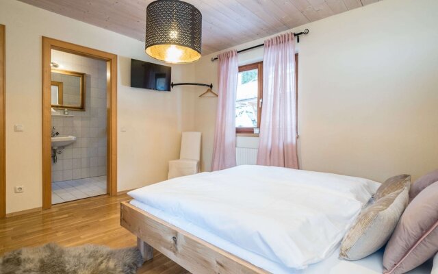 Boutique Holiday Home in Kirchberg with Hot Tub