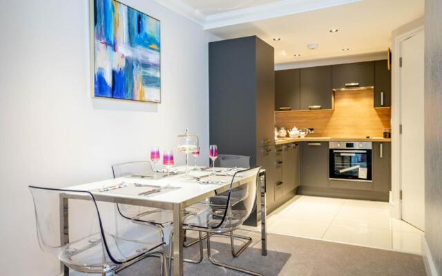 5 London Mews