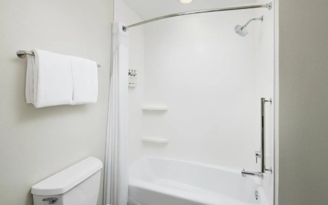 Holiday Inn Express & Suites Port St. Lucie West by IHG