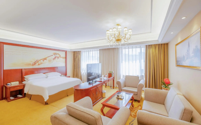 Vienna Hotel Zhongshan Guzhen Town Center