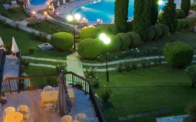 Hotel Makpetrol Struga