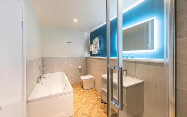 Springfield Hotel and Restaurant