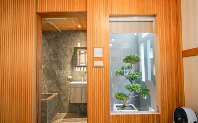 Suehirodori Japanese Entire Home No2