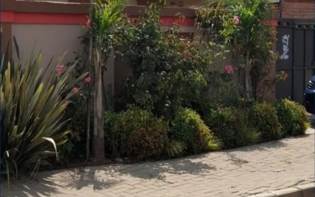 Mkoko Guesthouse