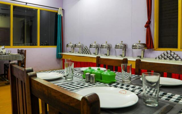 Hotel Vishaka Palace