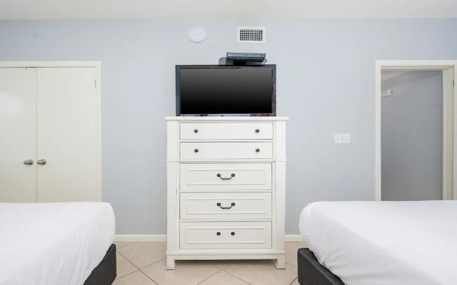 Phoenix X 1104 3 Bedroom Condo