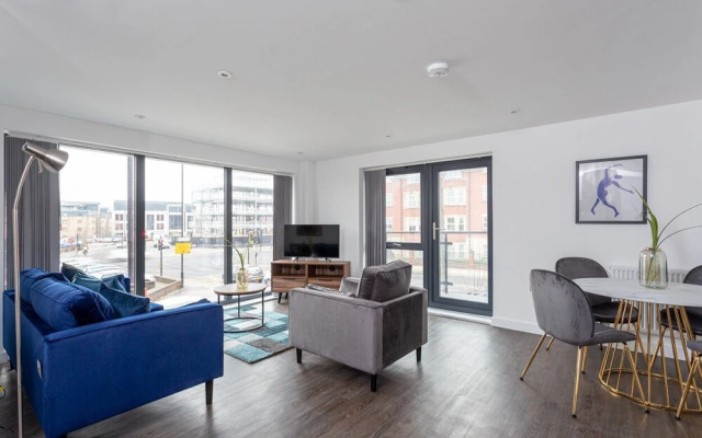 Modern & Stylish 2 Bed York Apartment