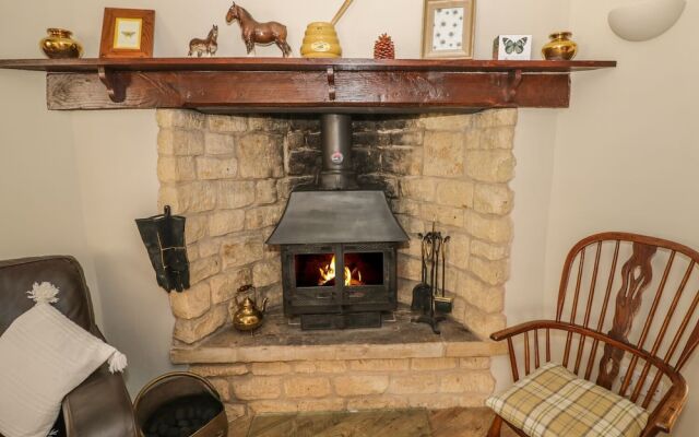 Bumble Cottage