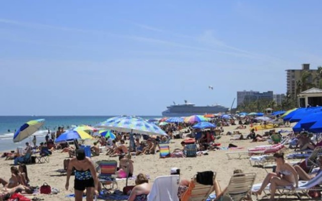 Beach Side 3010