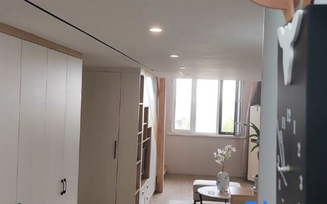 Boning Self-service Hotel