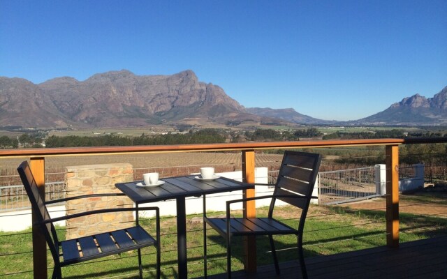 Topiary Vineyard Cottages