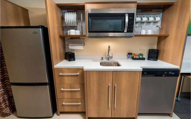 Home2 Suites by Hilton Bakersfield
