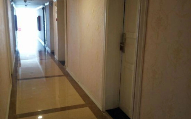 Burris hotel guiyang (exhibition city store)